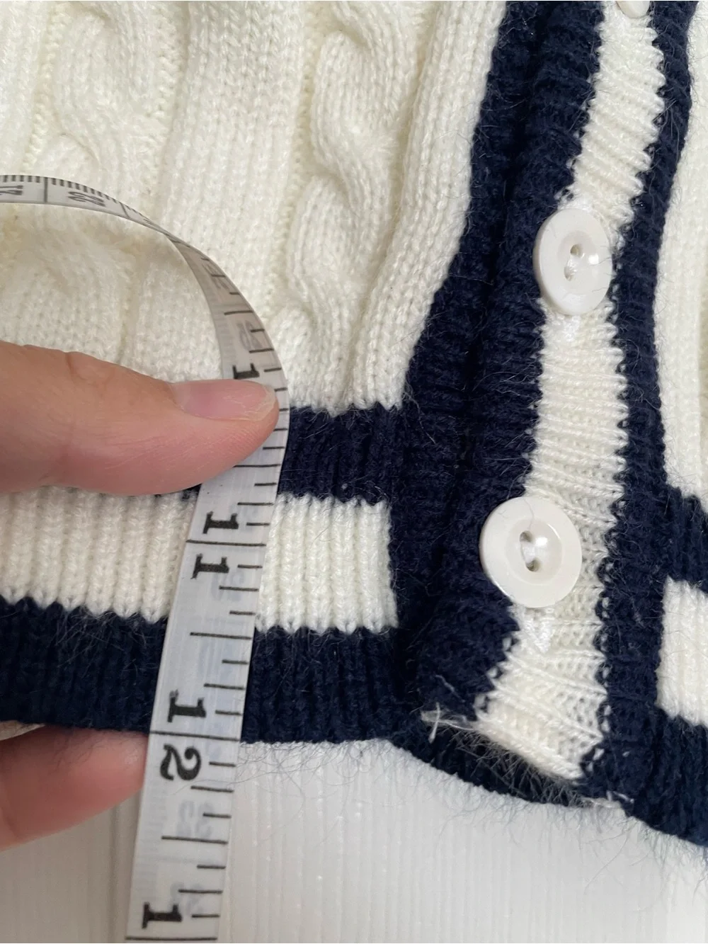 Vintage Carters size 18-24 months Classic Cable-Knit V-Neck Cardigan Sweater
